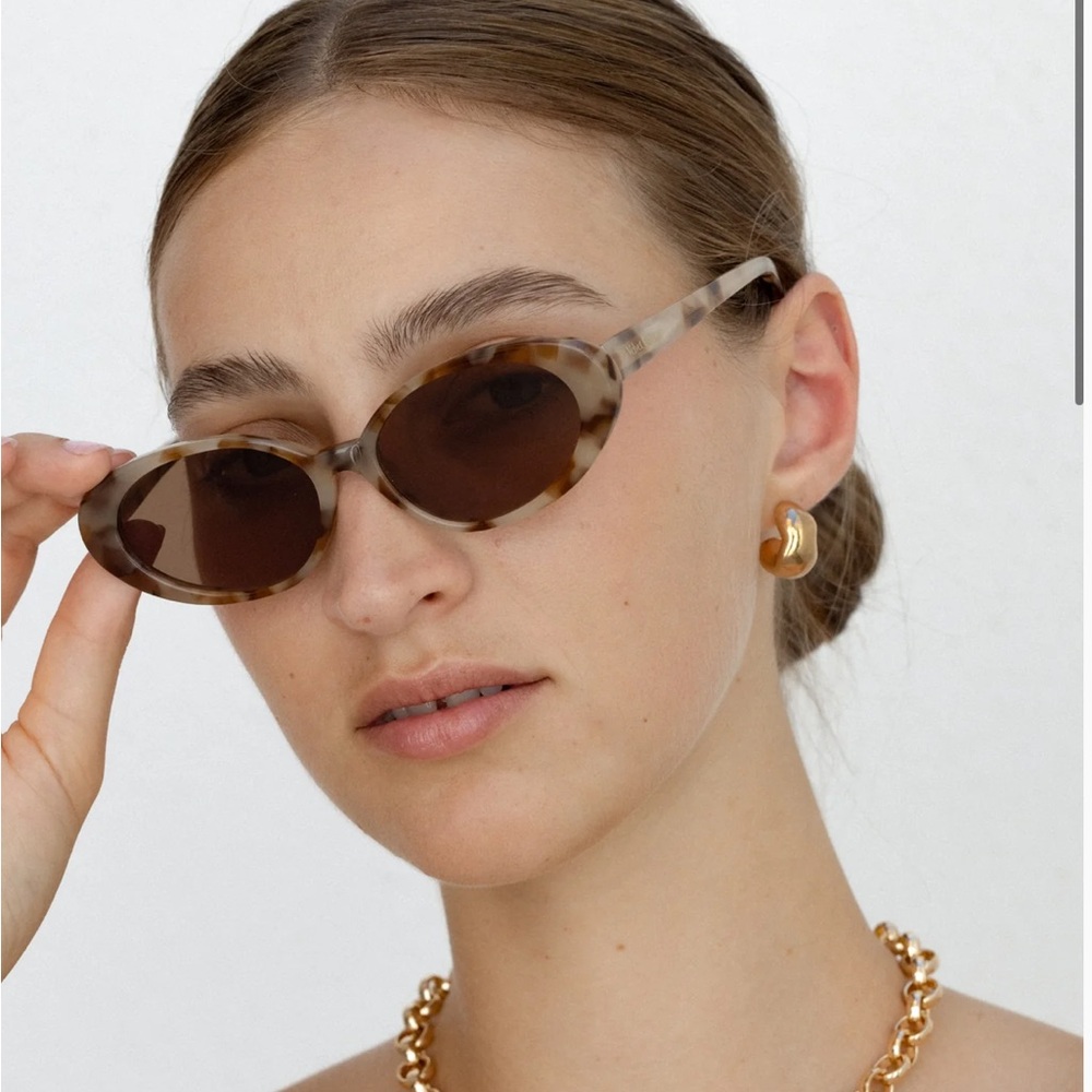 Velvet Canyon - The Poet